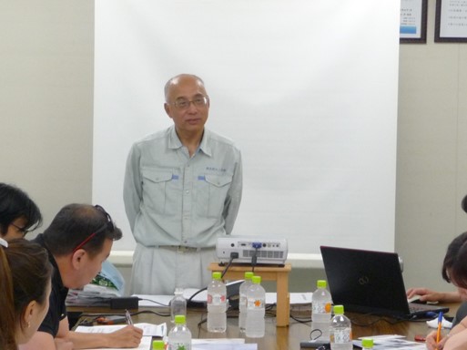 新生紙化工業(株)会長の 吉田 俊夫氏