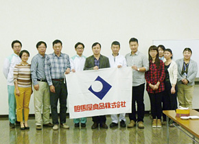 見学終了後に記念撮影