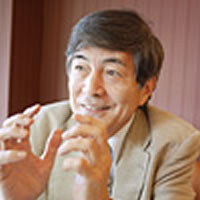 嘉田良平氏