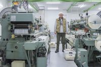 株式会社スマイリーアース 奥さん（3代目代表）泉佐野のタオル工場