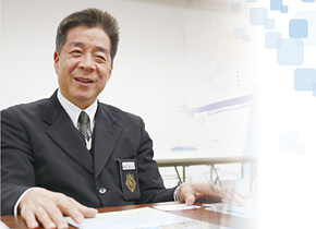 エムケイ株式会社 教習センター 所長 太田 敏一氏