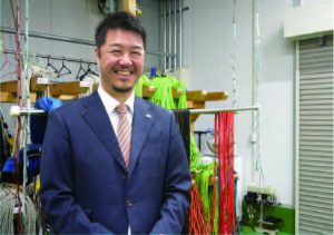 「特殊高所技術 Ninja Tech」で、特殊な重機がなくても足場のない高所の点検・補修が できるように。