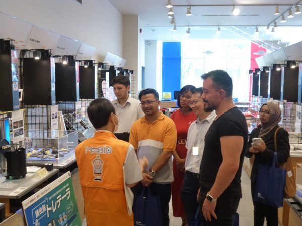 MOBIO（ものづくりビジネスセンター大阪）での常設展示場の見学
